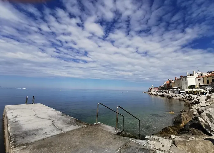 Διαμέρισμα Niko Πιράν