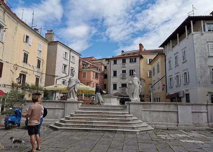 Διαμέρισμα Niko Πιράν